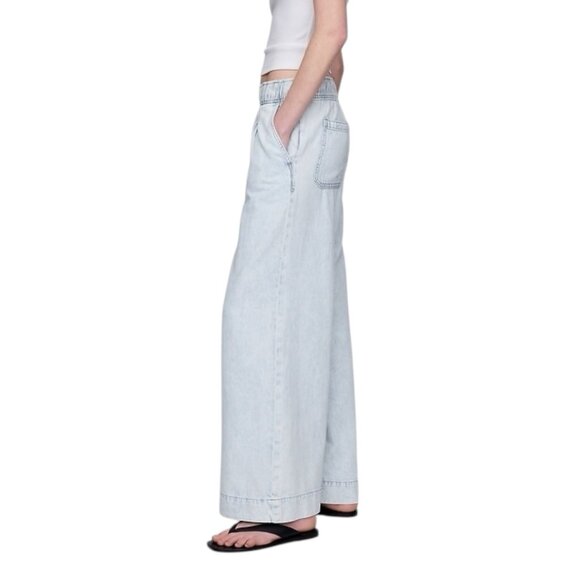 NWOT GAP High Rise Tall Baggy Wide Leg Lightwash Ultrasoft Denim Jeans Sz Medium - Picture 6 of 15